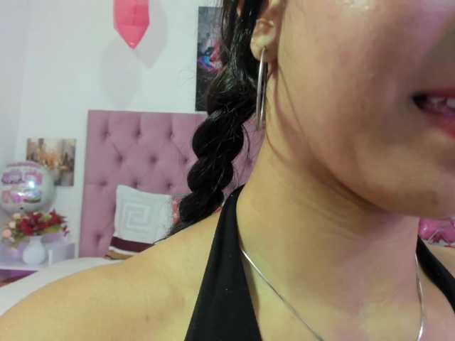 Lux-wish live cam on BongaCams