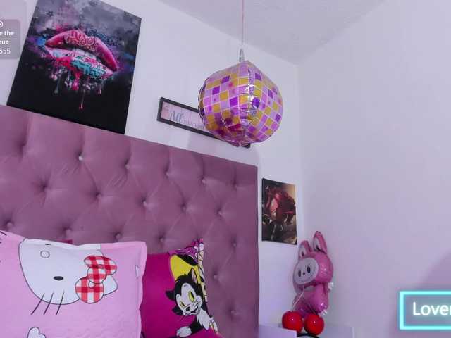 Lux-wish live cam on BongaCams