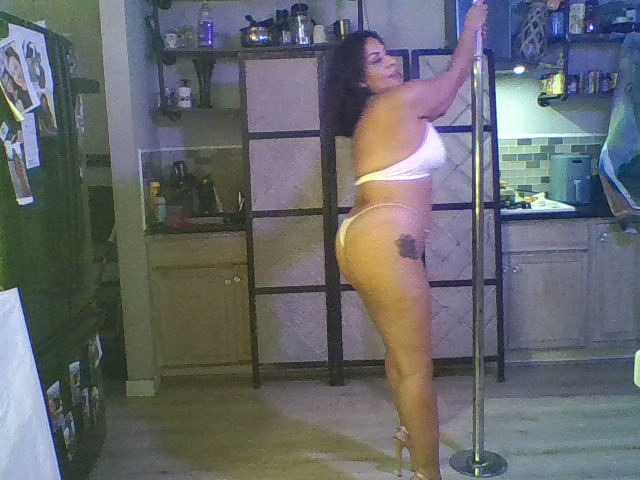 TastyLady213