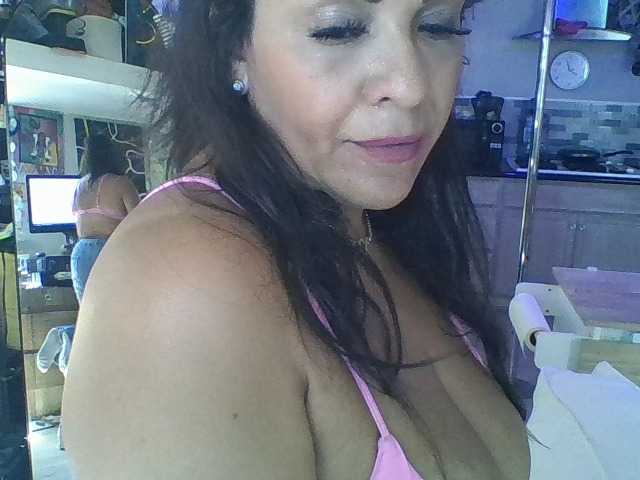 TastyLady213