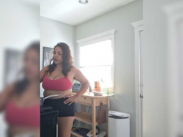 TastyLady213