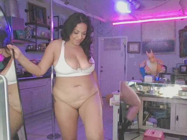 TastyLady213