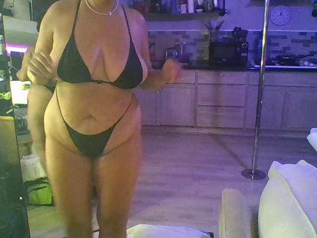 TastyLady213