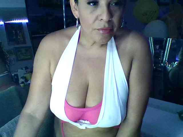 TastyLady213
