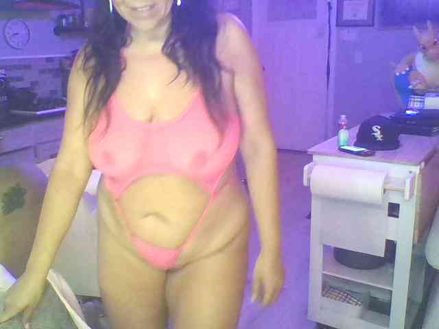 TastyLady213 webcam