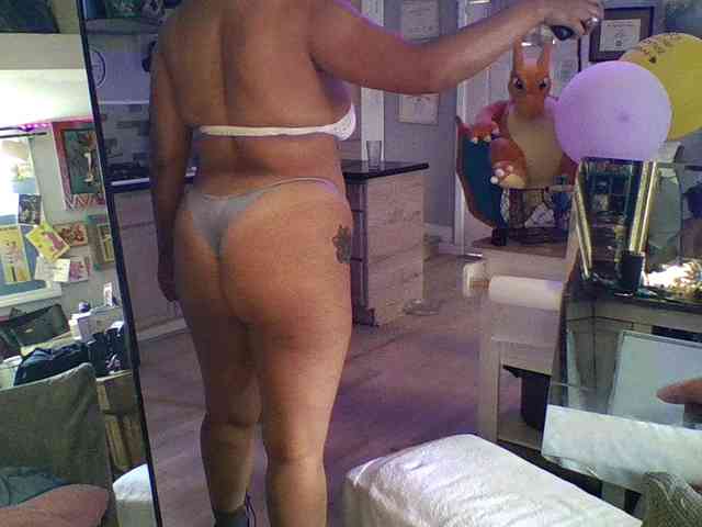 TastyLady213 webcam
