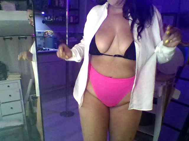 TastyLady213