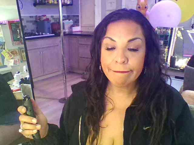 TastyLady213