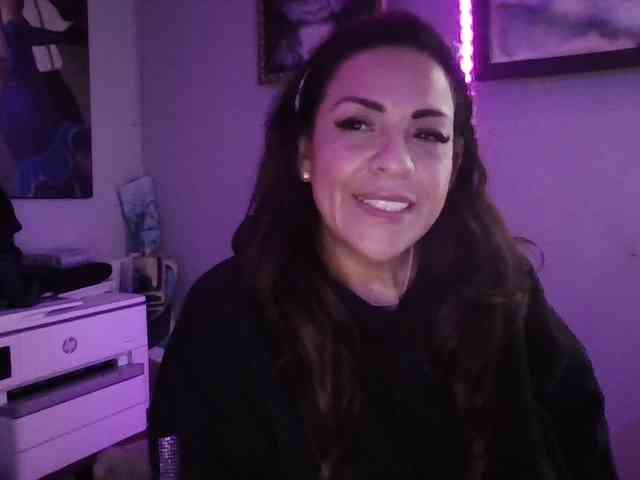 TastyLady213 webcam