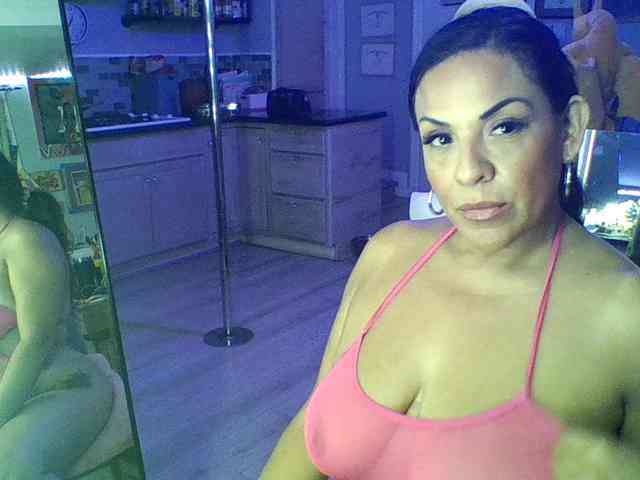 TastyLady213
