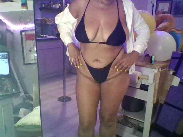 TastyLady213