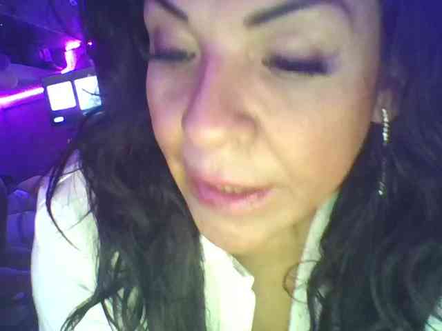 TastyLady213 webcam