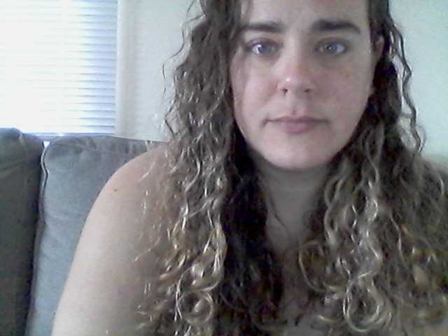 Bongmamabear live cam on BongaCams