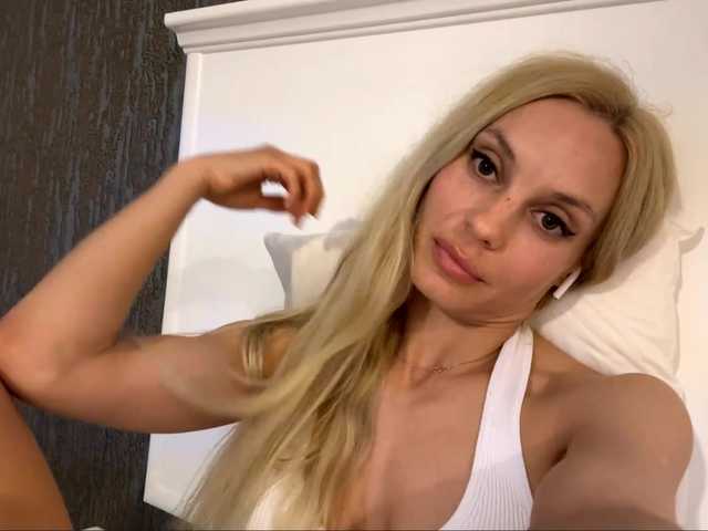 GillianChe live cam on BongaCams