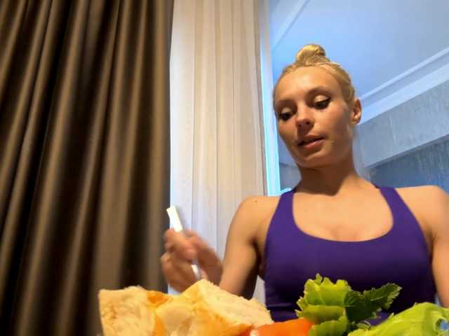 GillianChe live cam on BongaCams