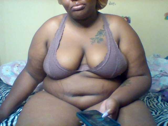 SinfullySweet live cam on BongaCams