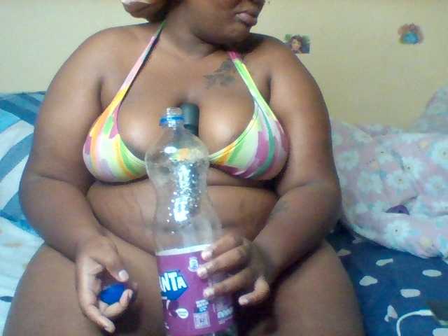 SinfullySweet live webcam show