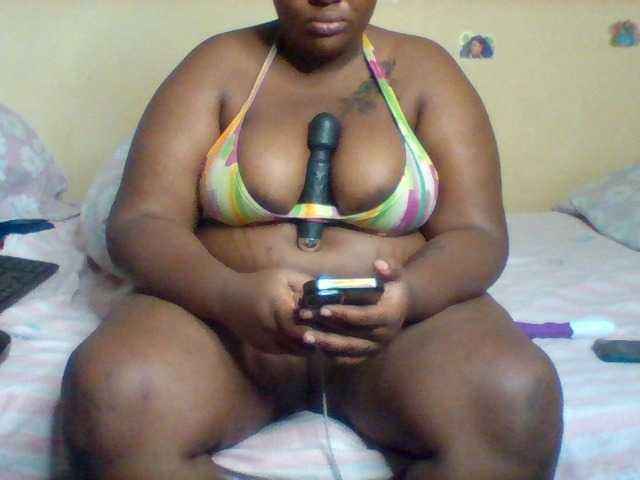 SinfullySweet live cam preview