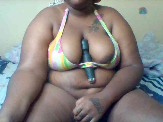 SinfullySweet webcam