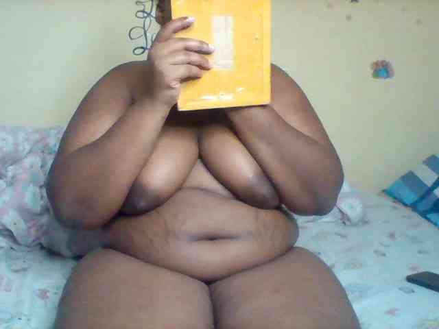 SinfullySweet webcam