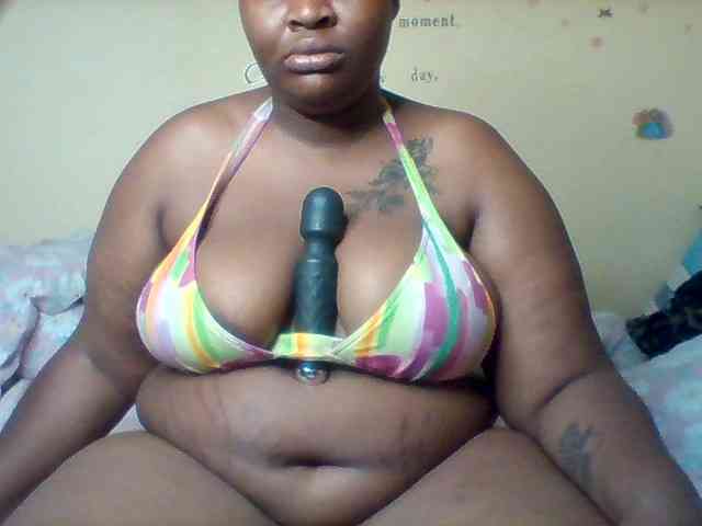 SinfullySweet webcam