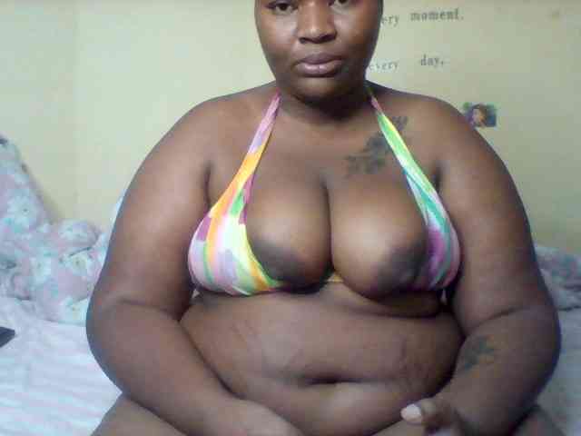 SinfullySweet webcam
