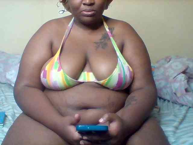 SinfullySweet webcam