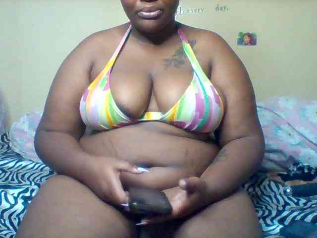 SinfullySweet webcam