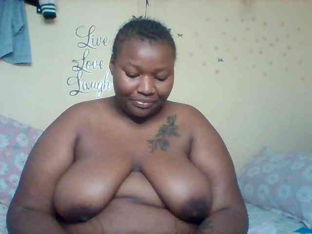 SinfullySweet webcam