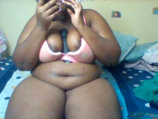 SinfullySweet webcam