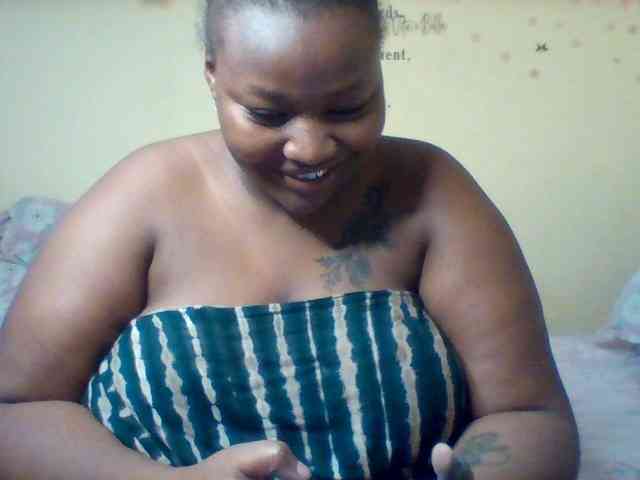 SinfullySweet webcam