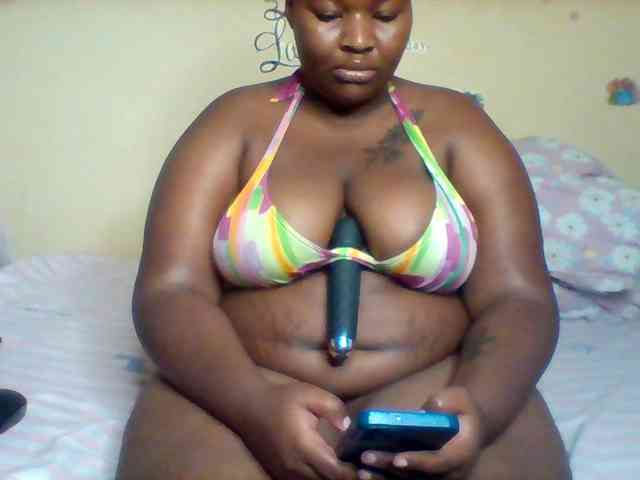 SinfullySweet webcam