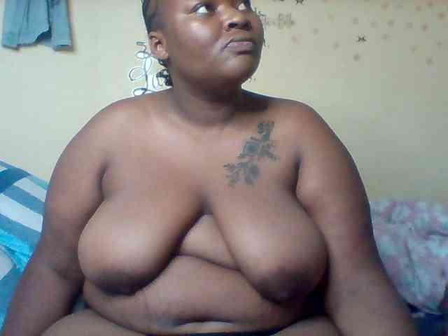 SinfullySweet webcam