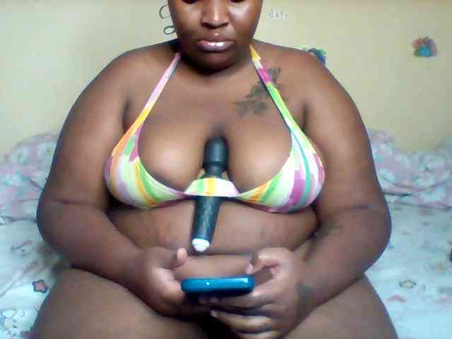 SinfullySweet webcam
