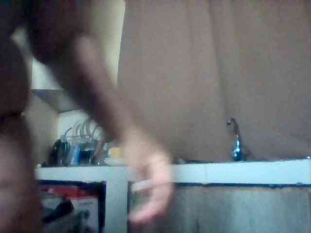SinfullySweet webcam