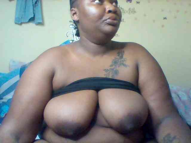 SinfullySweet webcam