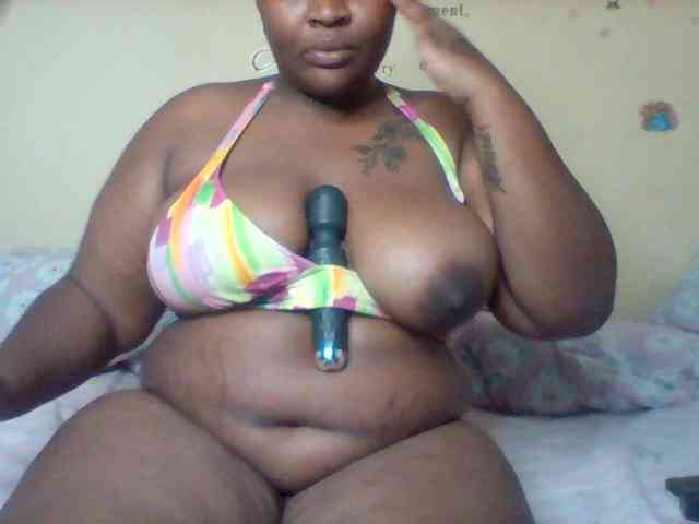 SinfullySweet webcam