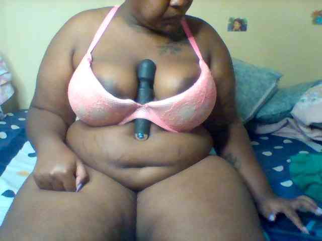 SinfullySweet webcam