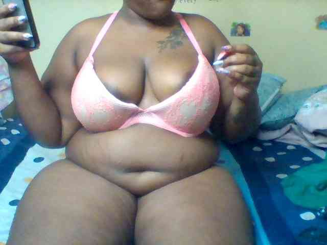 SinfullySweet webcam