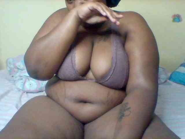 SinfullySweet webcam
