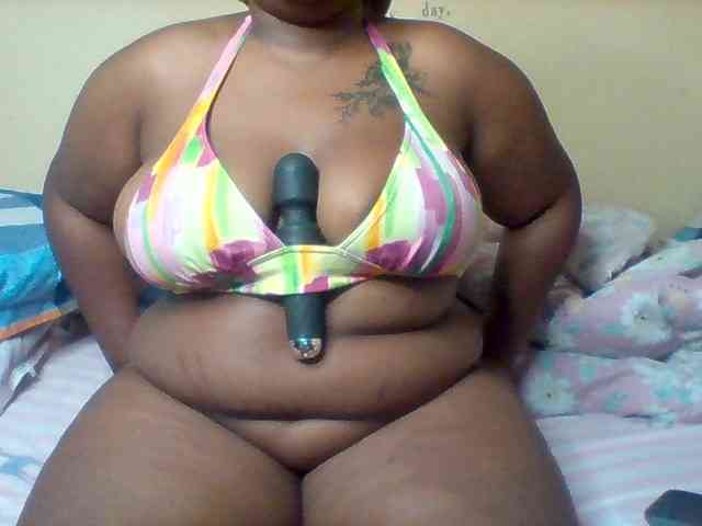 SinfullySweet webcam