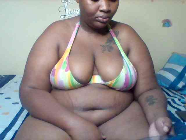 SinfullySweet webcam