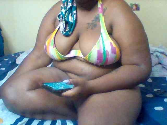 SinfullySweet webcam
