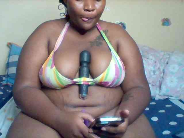 SinfullySweet webcam