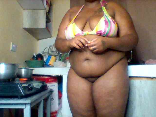 SinfullySweet webcam