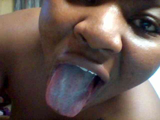 SinfullySweet webcam