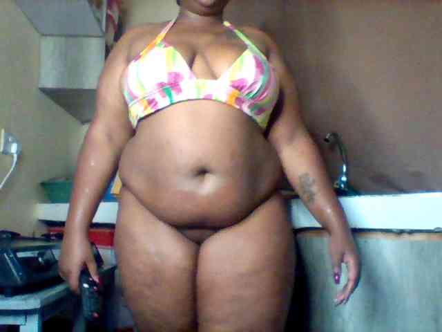 SinfullySweet webcam
