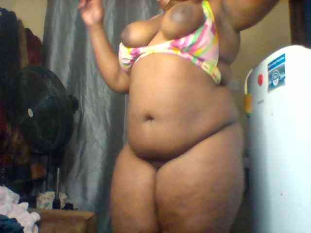 SinfullySweet webcam