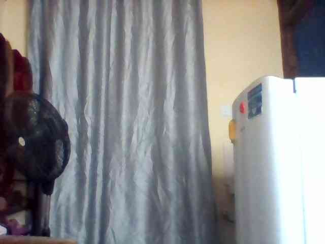 SinfullySweet webcam