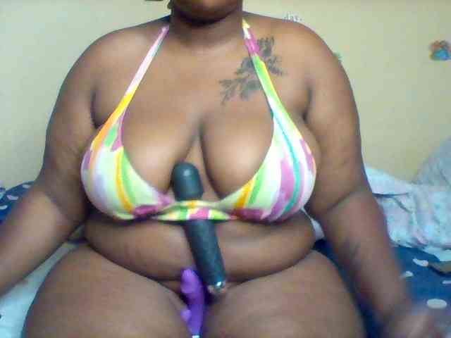 SinfullySweet webcam